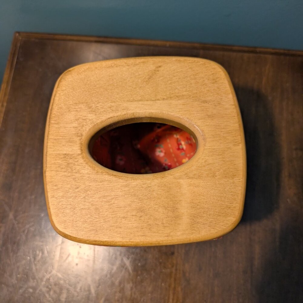 Longaberger Tissue box New, no tags - Picture 6 of 12